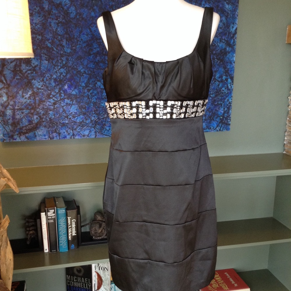 Bisou Bisou Rinestone Black Fitted Dress
